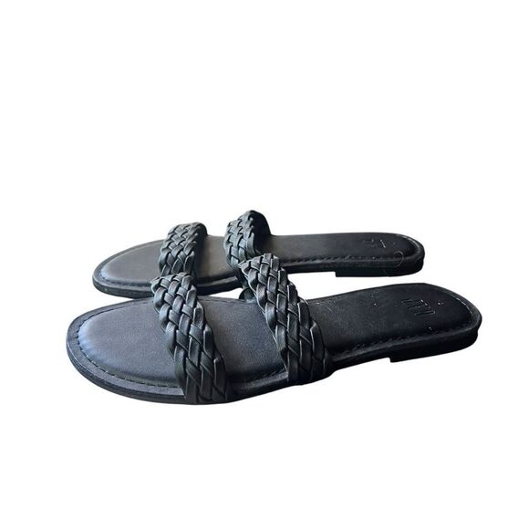 NWT!‎ Gap black braided sandals. Size 7 - Picture 7 of 8